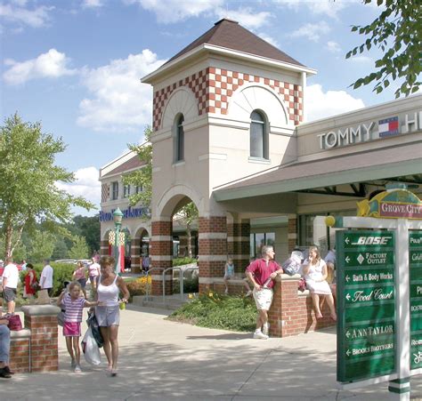 Grove City Premium Outlets .